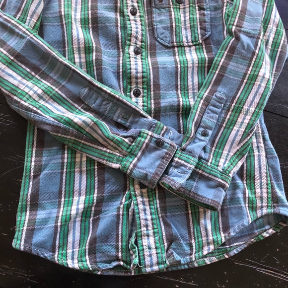 🔥AMERICAN EAGLE Flannel Top - Picture 3 of 6
